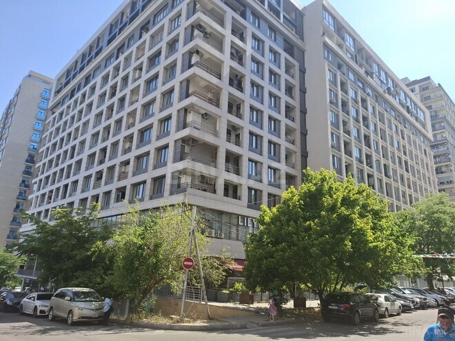 Сдаётся 2-комн. новостройка 58 м², м. 28 мая, photo 1 from 12