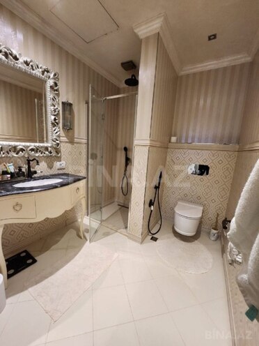 İcarəyə verilir 3 otaqlı yeni tikili 212 m², 28 May m., photo 13 from 16