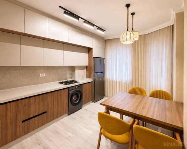 Продаётся 3-комн. новостройка 92 м², м. Халглар Достлугу, photo 1 from 16