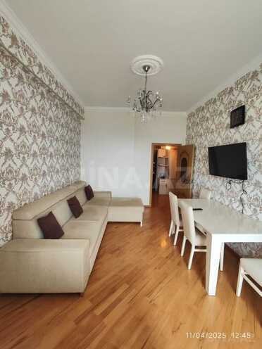 Сдаётся 2-комн. новостройка 75 м², м. Ахмедлы, photo 1 from 13