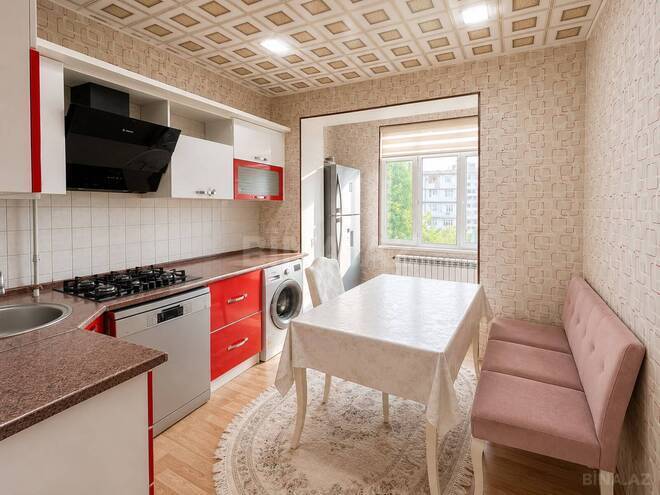 Продаётся 2-комн. вторичка 75 м², м. Ази Асланов, photo 8 from 13