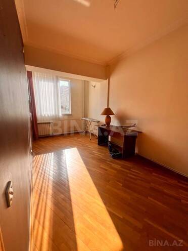 Satılır 5 otaqlı yeni tikili 200 m², Elmlər Akademiyası m., photo 12 from 17