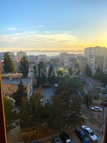 Satılır 2 otaqlı köhnə tikili 65 m², Həzi Aslanov q., photo 14 from 15