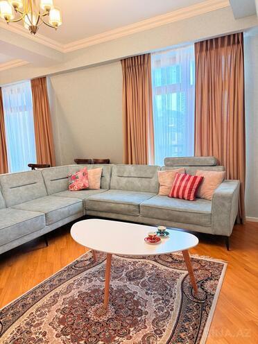 İcarəyə verilir 5 otaqlı yeni tikili 212 m², Ağ şəhər q., photo 3 from 24
