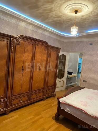 İcarəyə verilir 3 otaqlı yeni tikili 150 m², 28 May m., photo 19 from 27