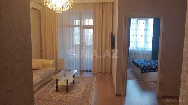 Сдаётся 2-комн. новостройка 55 м², м. Иншаатчылар, photo 1 from 11