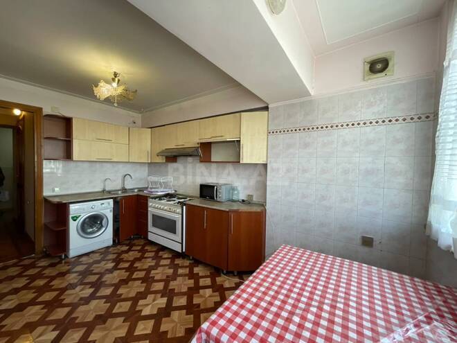 Сдаётся 3-комн. вторичка 120 м², м. 28 мая, photo 14 from 19