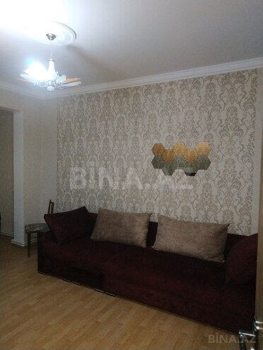 Сдаётся 3-комн. вторичка 70 м², м. 20 января, photo 1 from 17