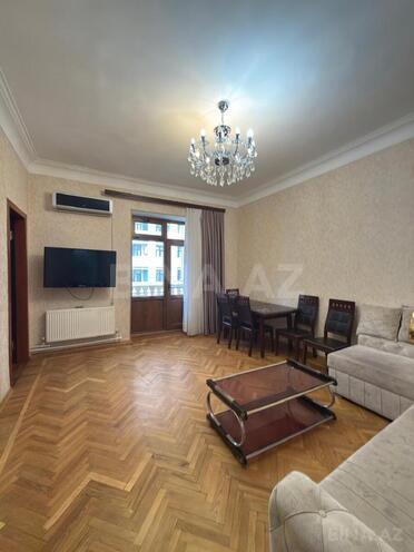 İcarəyə verilir 2 otaqlı köhnə tikili 70 m², Nəsimi r., photo 3 from 14