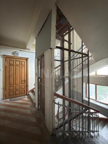 İcarəyə verilir 2 otaqlı köhnə tikili 70 m², Nəsimi r., photo 12 from 14