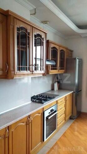 Сдаётся 3-комн. вторичка 110 м², м. 28 мая, photo 5 from 13