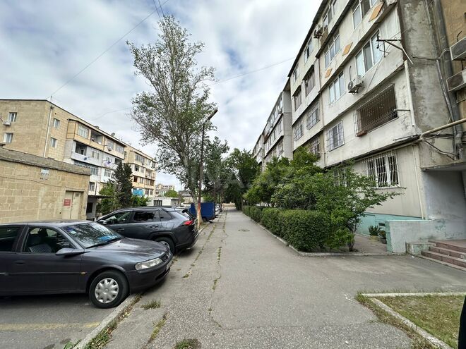 Satılır 2 otaqlı köhnə tikili 45 m², Qara Qarayev m., photo 12 from 18