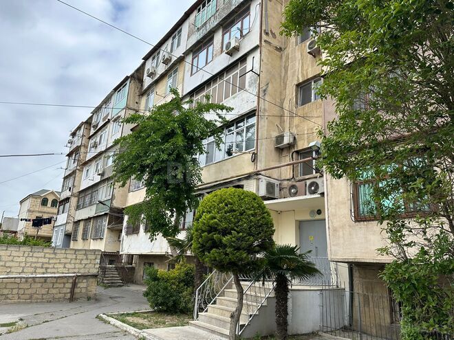 Satılır 2 otaqlı köhnə tikili 45 m², Qara Qarayev m., photo 16 from 18