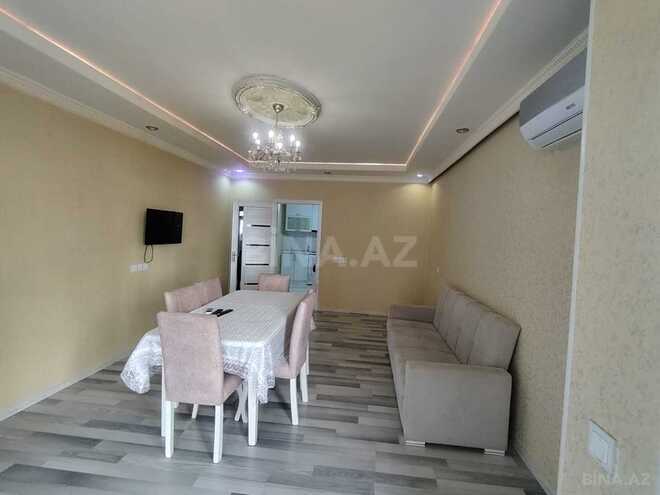 Сдаётся 3-комн. новостройка 100 м², м. 8 ноября, photo 1 from 15
