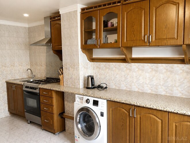 Продаётся 2-комн. вторичка 65 м², м. Низами, photo 5 from 13