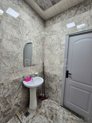 Сдаётся 3-комн. вторичка 70 м², м. 20 января, photo 13 from 15