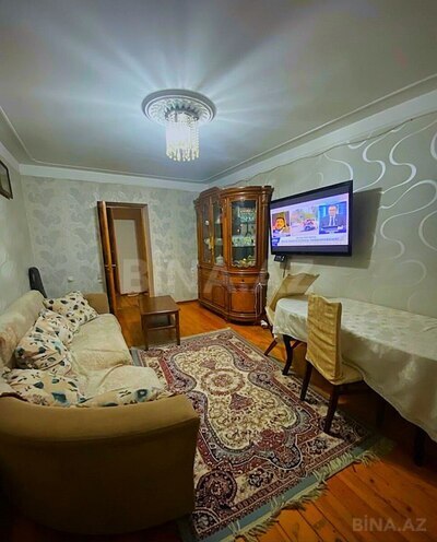 Продаётся 3-комн. вторичка 65 м², м. Нариман Нариманов, photo 3 from 13