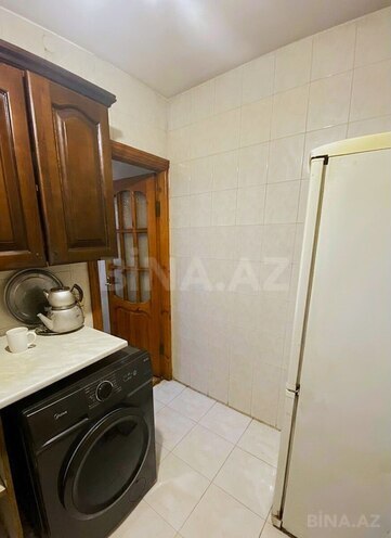 Продаётся 3-комн. вторичка 65 м², м. Нариман Нариманов, photo 9 from 13