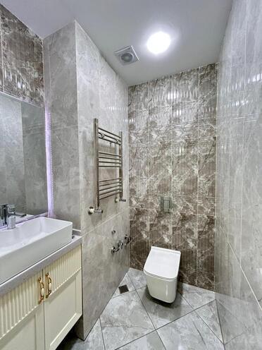 Продаётся 4-комн. новостройка 184 м², м. Кара Караев, photo 23 from 26
