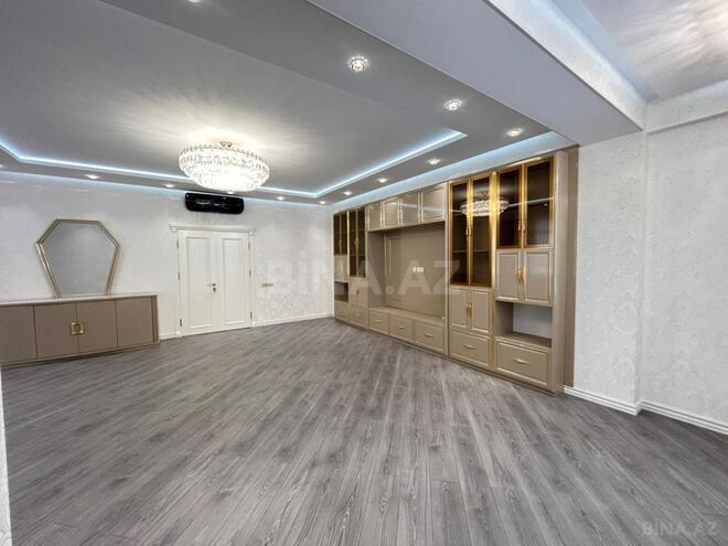 Продаётся 4-комн. новостройка 184 м², м. Кара Караев, photo 4 from 26