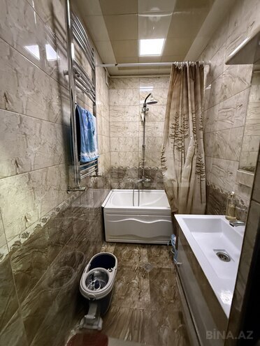 Продаётся 5-комн. вторичка 105 м², м. Ази Асланов, photo 16 from 18