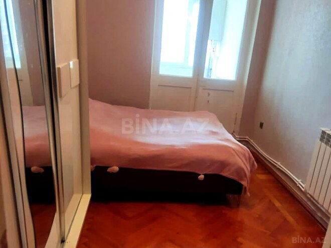 Satılır 3 otaqlı köhnə tikili 60 m², Qara Qarayev m., photo 10 from 16