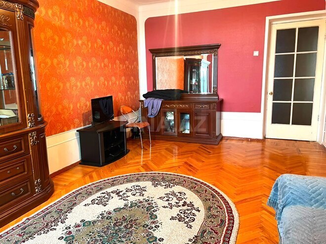 Satılır 3 otaqlı köhnə tikili 60 m², Qara Qarayev m., photo 5 from 16