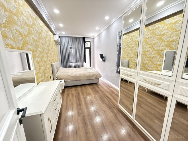 Продаётся 2-комн. новостройка 70 м², м. Нефтчиляр, photo 13 from 22