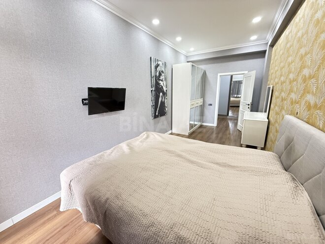Продаётся 2-комн. новостройка 70 м², м. Нефтчиляр, photo 15 from 22