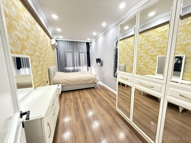 Продаётся 2-комн. новостройка 70 м², м. Нефтчиляр, photo 11 from 22