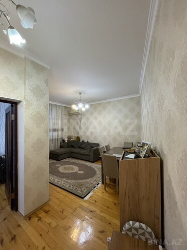 Продаётся 3-комн. вторичка 55 м², м. Ичеришехер, photo 6 from 24