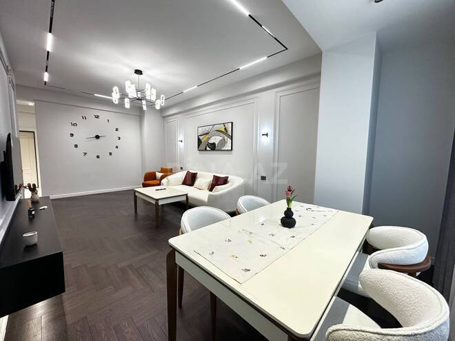 Продаётся 2-комн. новостройка 70 м², м. Элмляр Академиясы, photo 1 from 11