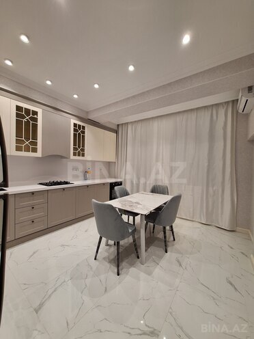 İcarəyə verilir 3 otaqlı yeni tikili 126 m², 28 May m., photo 12 from 21
