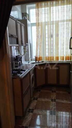 Сдаётся 2-комн. вторичка 65 м², м. Нариман Нариманов, photo 1 from 16