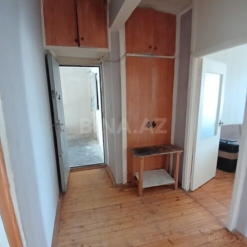 Satılır 3 otaqlı köhnə tikili 80 m², İnşaatçılar m., photo 13 from 15