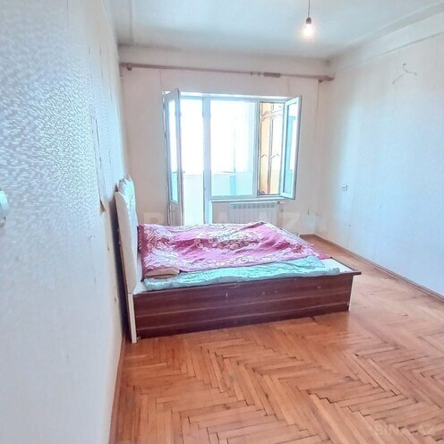 Satılır 3 otaqlı köhnə tikili 80 m², İnşaatçılar m., photo 8 from 15