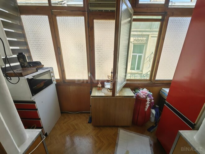 Satılır 3 otaqlı köhnə tikili 100 m², Sahil m., photo 11 from 25