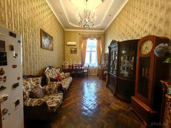 Satılır 3 otaqlı köhnə tikili 100 m², Sahil m., photo 12 from 25