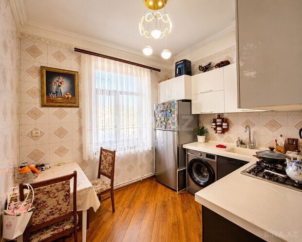 Продаётся 3-комн. вторичка 85 м², м. Нариман Нариманов, photo 3 from 13