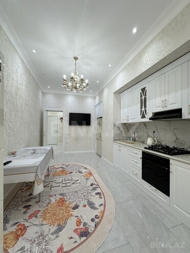 Продаётся 4-комн. новостройка 164 м², м. Низами, photo 15 from 19