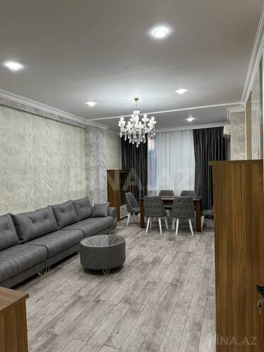 Сдаётся 3-комн. новостройка 105 м², м. Низами, photo 3 from 11