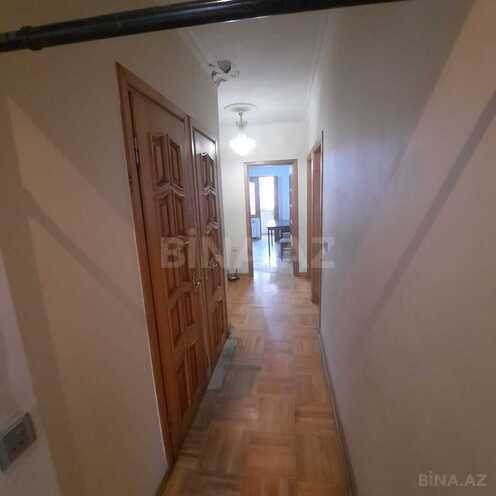Продаётся 3-комн. вторичка 80 м², м. Иншаатчылар, photo 14 from 28