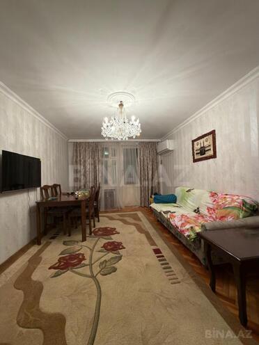 Satılır 3 otaqlı köhnə tikili 80 m², Nərimanov r., photo 1 from 13