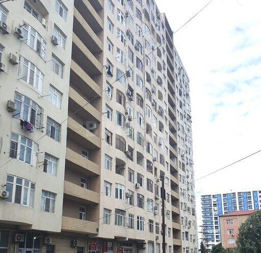 Продаётся 4-комн. новостройка 110 м², м. Кара Караев, photo 1 from 19