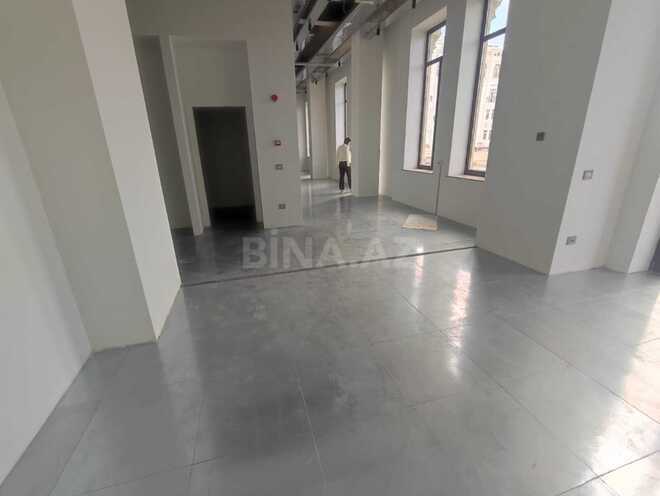 Сдаётся 3-комн. офис 155 м², м. Сахил, photo 4 from 6