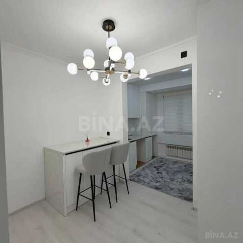 Продаётся 2-комн. вторичка 65 м², м. Ази Асланов, photo 8 from 12