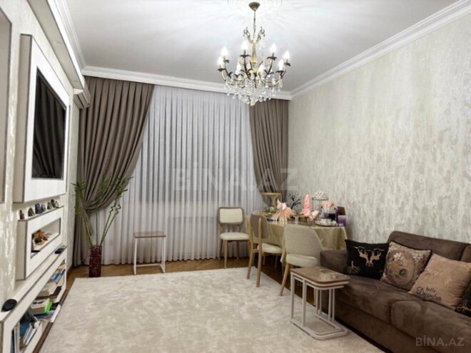 İcarəyə verilir 2 otaqlı yeni tikili 80 m², 28 May m., photo 1 from 8