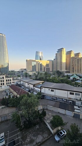 Продаётся 3-комн. вторичка 90 м², м. 28 мая, photo 13 from 32