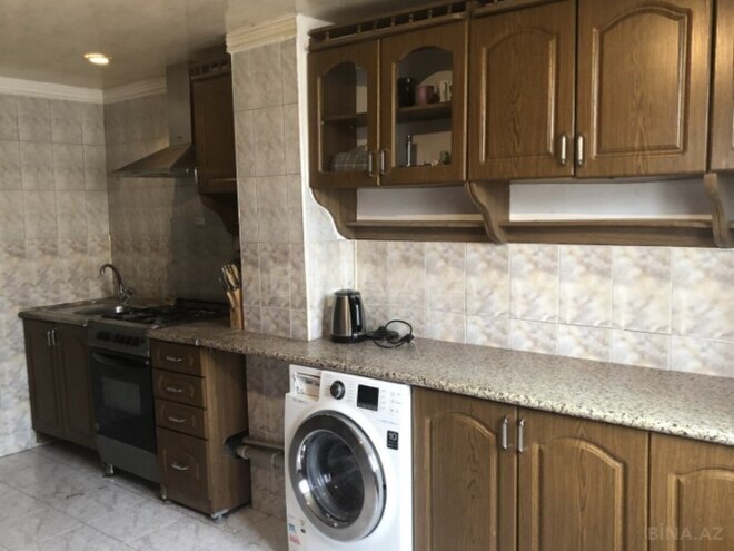 Продаётся 2-комн. вторичка 65 м², м. Низами, photo 11 from 13