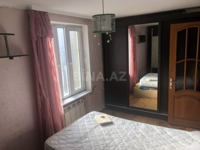 Продаётся 2-комн. вторичка 65 м², м. Низами, photo 10 from 13